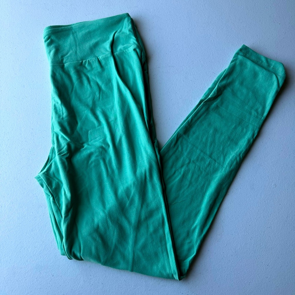 LuLaRoe NWT Solid Leggings | Various Sizes